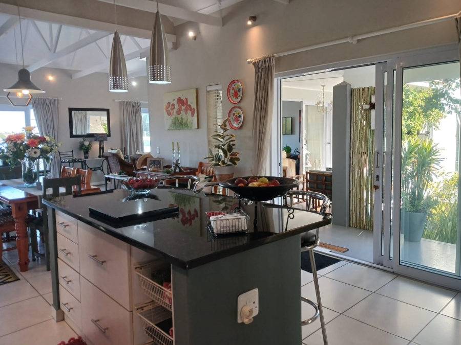 3 Bedroom Property for Sale in Stilbaai Wes Western Cape